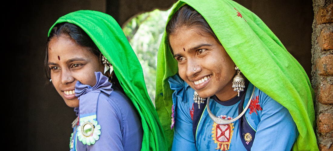 Women in traditional clothing, Gujarat, India